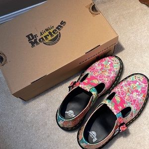 Dr. Martens Polley Daze (LIMITED EDITION)